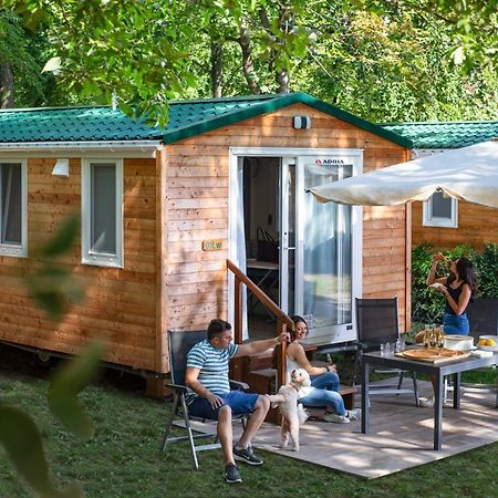 Camping Sabbiadoro Lignano Sabbiadoro Exterior foto