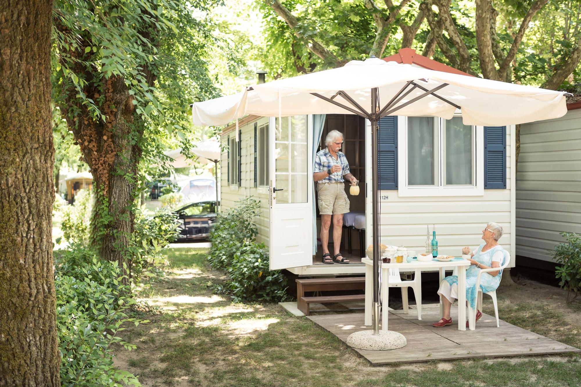 Camping Sabbiadoro Lignano Sabbiadoro Exterior foto
