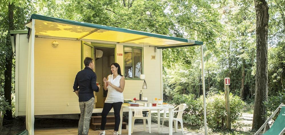 Camping Sabbiadoro Lignano Sabbiadoro Exterior foto