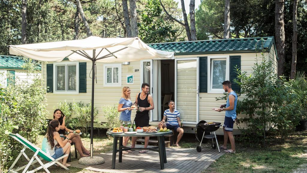 Camping Sabbiadoro Lignano Sabbiadoro Exterior foto